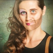Minishoot: Silke als halbe Draq-Queen und halber Macho